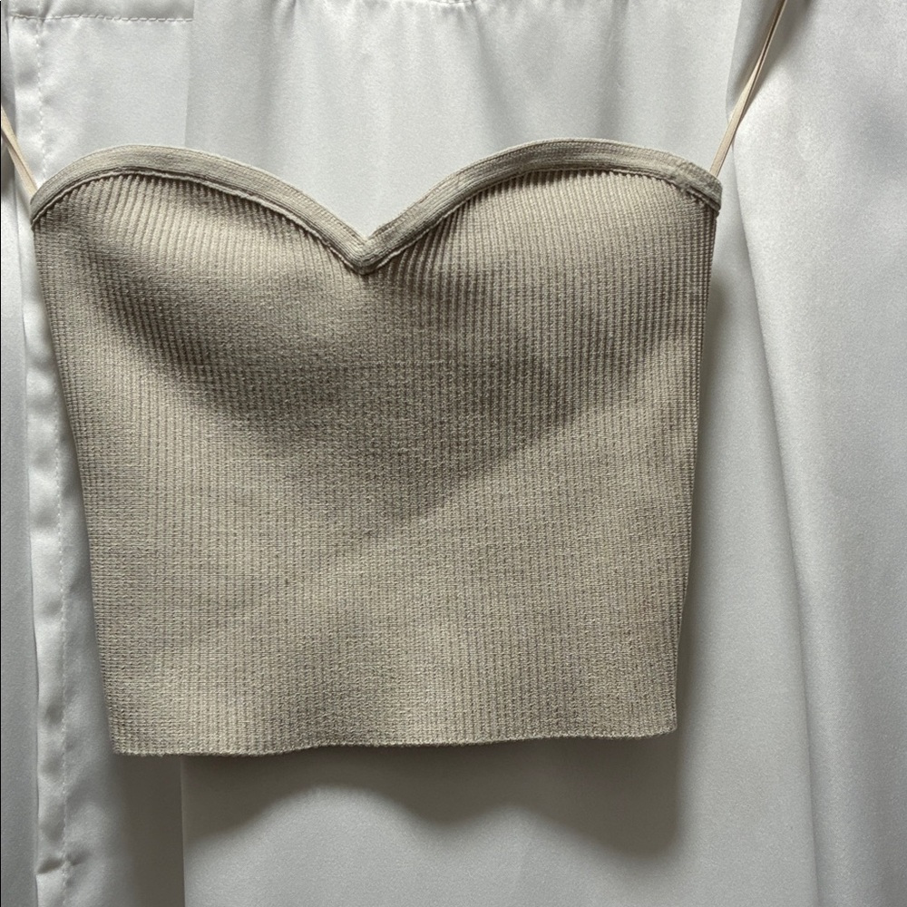 Strapless Ribbed Crop Top - Picture 2 of 5
